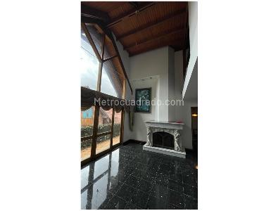 Casa de 5 alcobas en venta en Camino De Suba, Bogotá, 380 m² · foto 10 de 20