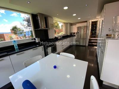 Casa en venta en Niza, Bogotá · foto 4 de 20
