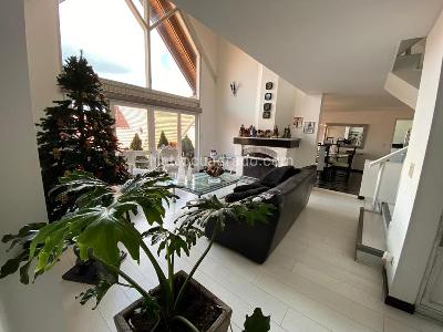 Casa en venta en Niza, Bogotá · foto 8 de 20
