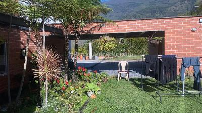 Casa de 5 alcobas en venta en Norteamerica, Bello, 480 m² · foto 6 de 19