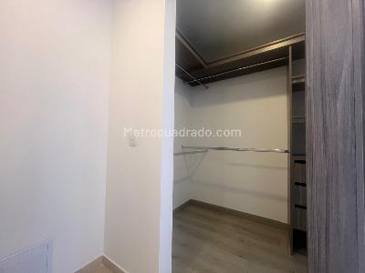 Apartamento en venta en Cedritos, Bogotá · foto 4 de 13