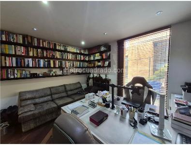 Casa de 3 alcobas en venta en Suba, Bogotá, 356 m² · foto 6 de 20