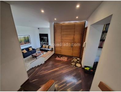 Casa de 3 alcobas en venta en Suba, Bogotá, 356 m² · foto 8 de 20