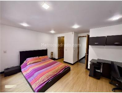 Apartamento en venta en Rosales Alto, Bogotá · foto 4 de 16