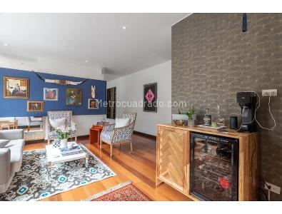 Apartamento de 3 alcobas en venta en El Refugio, Bogotá, 129 m² · foto 9 de 16