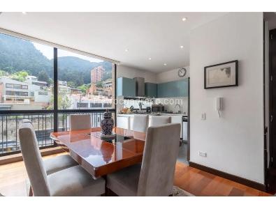 Apartamento de 3 alcobas en venta en El Refugio, Bogotá, 129 m² · foto 13 de 16
