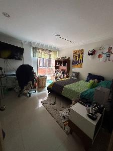 Apartamento de 3 alcobas en venta en La Carolina, Bogotá, 150 m² · foto 10 de 14