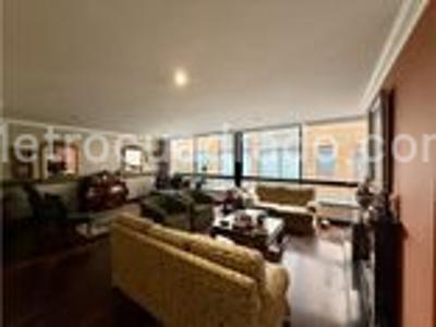 Apartamento en venta en Rosales Alto, Bogotá · foto 11 de 17