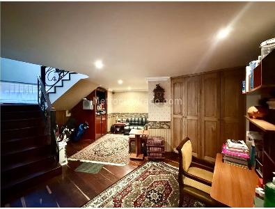 Apartamento en venta en Rosales Alto, Bogotá · foto 3 de 17