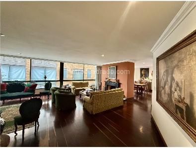 Apartamento en venta en Rosales Alto, Bogotá · foto 7 de 17