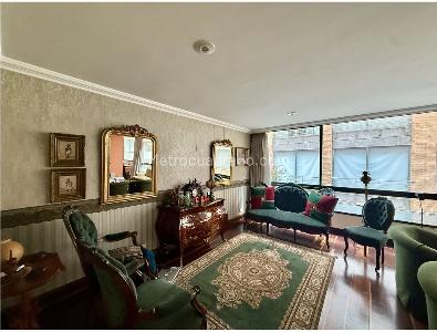Apartamento en venta en Rosales Alto, Bogotá · foto 8 de 17