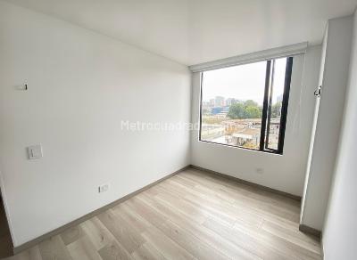 Apartamento de 2 alcobas en venta en Salitre, Bogotá, 66 m² · foto 2 de 13