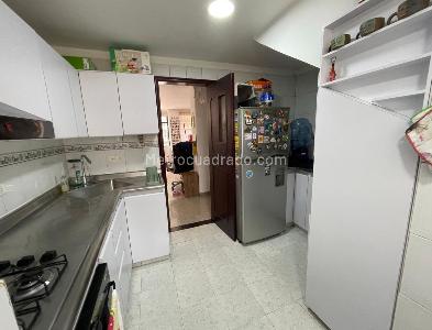 Apartamento en venta en Parkway, Bogotá · foto 11 de 15