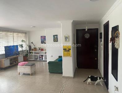 Apartamento en venta en Parkway, Bogotá · foto 3 de 15