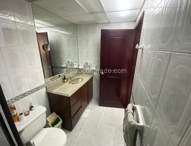 Apartamento en venta en Parkway, Bogotá · foto 6 de 15