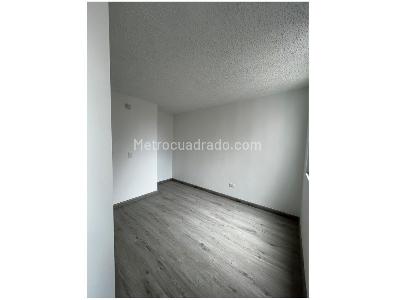 Apartaestudio en venta en Fontibon, Bogotá, 28 m² · foto 2 de 11