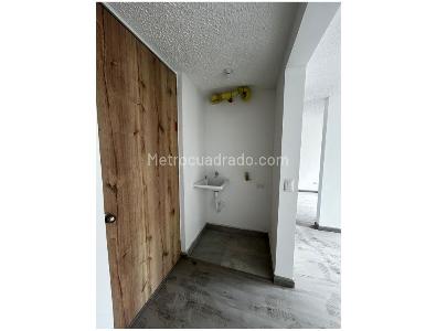 Apartaestudio en venta en Fontibon, Bogotá, 28 m² · foto 4 de 11