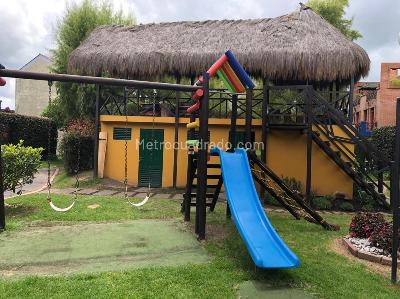 Casa de 3 alcobas en venta en Los Nogales, Chía, 160 m² · foto 5 de 15