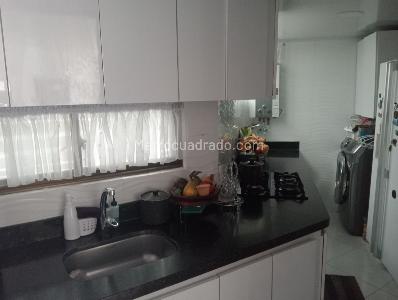 Apartamento en venta en Cedritos, Bogotá · foto 4 de 18