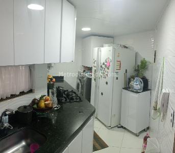Apartamento en venta en Cedritos, Bogotá · foto 5 de 18