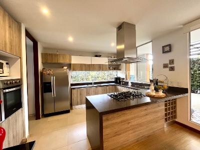 Casa de 4 alcobas en venta en Condominio Villa Los Pinos, Cajicá, 336 m² · foto 6 de 20