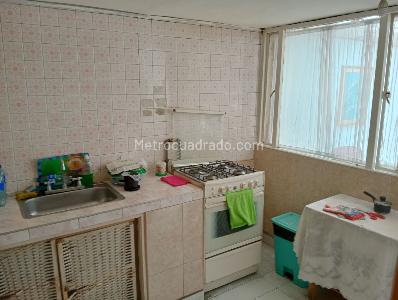 Casa en venta en El Encanto Normandia, Bogotá · foto 5 de 18