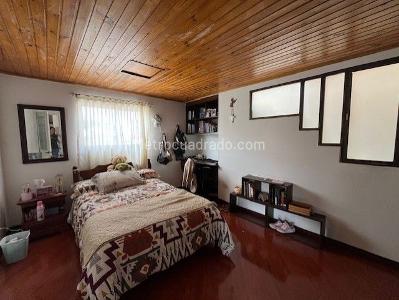 Casa de 4 alcobas en venta en Villa Olimpica, Chía, 206 m² · foto 11 de 18