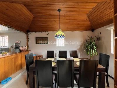 Casa de 4 alcobas en venta en Villa Olimpica, Chía, 206 m² · foto 6 de 18