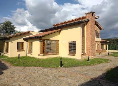 Casa de 4 alcobas en venta en La Blasa, Chía, 1074 m² · foto 13 de 20