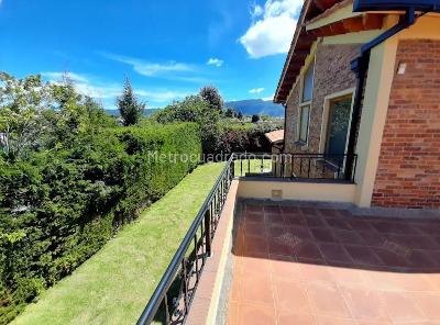 Casa de 4 alcobas en venta en La Blasa, Chía, 1074 m² · foto 14 de 20