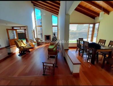 Casa de 4 alcobas en venta en La Blasa, Chía, 1074 m² · foto 15 de 20