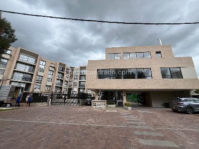 Apartamento de 3 alcobas en venta en Conjunto Residencial Matiz, Cajicá, 83 m² · foto 5 de 16