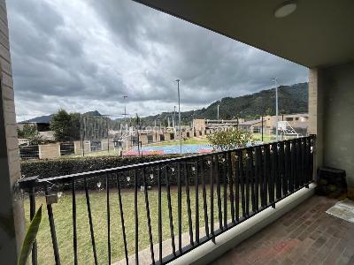 Apartamento de 3 alcobas en venta en Conjunto Residencial Matiz, Cajicá, 83 m² · foto 7 de 16