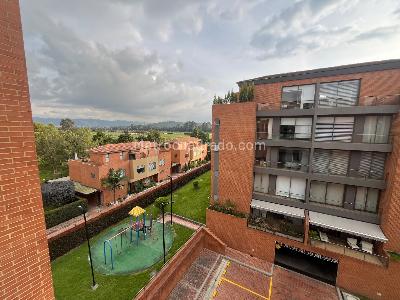 Apartamento de 3 alcobas en venta en Camino De Arrayanes, Bogotá, 230 m² · foto 20 de 20