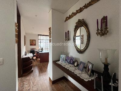 Apartamento de 3 alcobas en venta en Camino De Arrayanes, Bogotá, 230 m² · foto 5 de 20