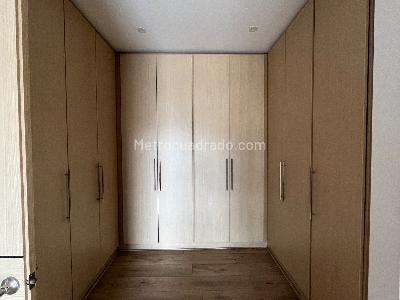 Casa de 4 alcobas en venta en Senderos De Canelon, Cajicá, 376 m² · foto 14 de 20