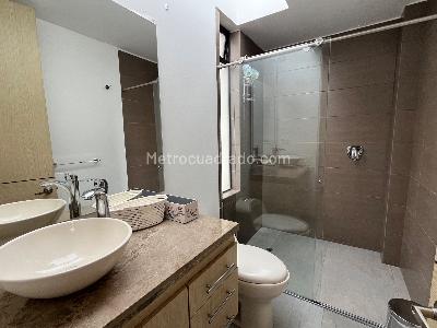 Casa de 4 alcobas en venta en Senderos De Canelon, Cajicá, 376 m² · foto 16 de 20