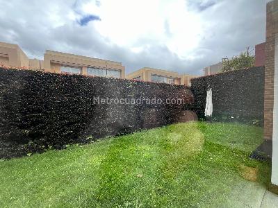 Casa de 4 alcobas en venta en Senderos De Canelon, Cajicá, 376 m² · foto 20 de 20