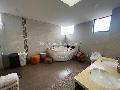 Apartamento en venta en Bosques De Aranjuez, Chía · foto 14 de 18