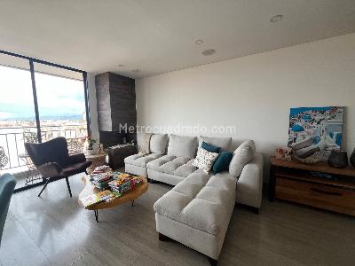 Apartamento en venta en Bosques De Aranjuez, Chía · foto 2 de 18