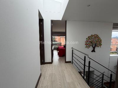 Casa de 3 alcobas en venta en Bosque Residencial, Cajicá, 208 m² · foto 10 de 20