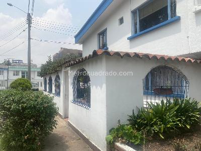 Casa de 4 alcobas en venta en Nicolas De Federman, Bogotá, 240 m² · foto 2 de 20