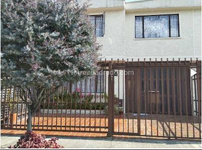 Casa de 5 alcobas en venta en Malibu, Bogotá, 262 m² · foto 11 de 11