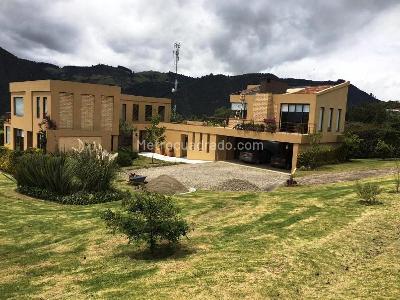 Casa de 5 alcobas en venta en Calera, Bogotá, 480 m² · foto 4 de 19