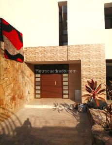 Casa de 5 alcobas en venta en Ciudad Jardin, Cali, 700 m² · foto 11 de 17