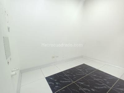 Casa de 5 alcobas en venta en Niza, Bogotá, 279 m² · foto 12 de 20