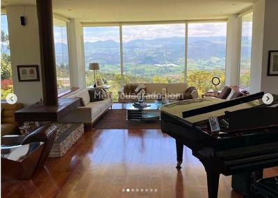 Casa de 4 alcobas en arriendo en Chia Yerbabonita, Chía, 700 m² · foto 7 de 10