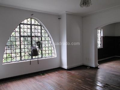 Casa de 5 alcobas en venta en Teusaquillo, Bogotá, 287 m² · foto 14 de 20
