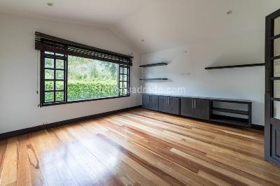 Casa de 5 alcobas en venta en La Calera, La Calera, 800 m² · foto 6 de 20