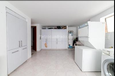 Casa de 4 alcobas en venta en Sotileza, Bogotá, 269 m² · foto 18 de 19